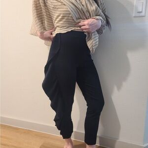 Black Ruffle-Accent High-Waist Stretch Pants SZ-SM NWOT Unique A-Symmetrical